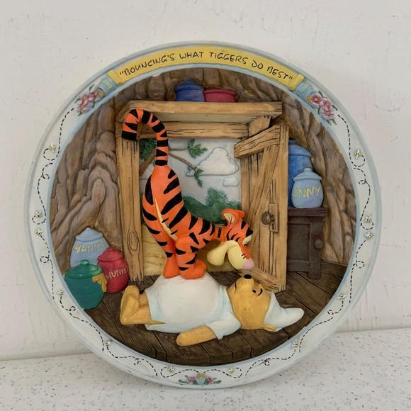 Vintage Disney Bouncing's What Tiggers Do Best Winnie the Pooh Decor - Picture 1 of 7